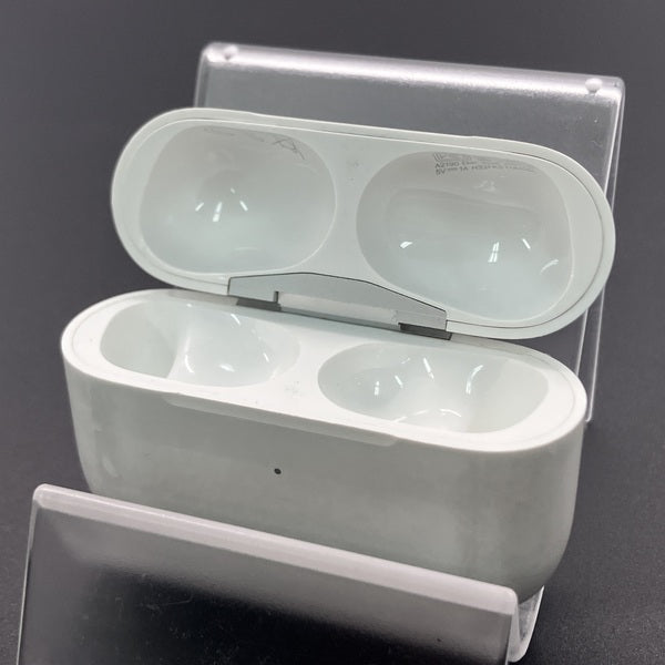 Apple 【中古】AirPods Pro 充電ケース【仙台】 – e☆イヤホン