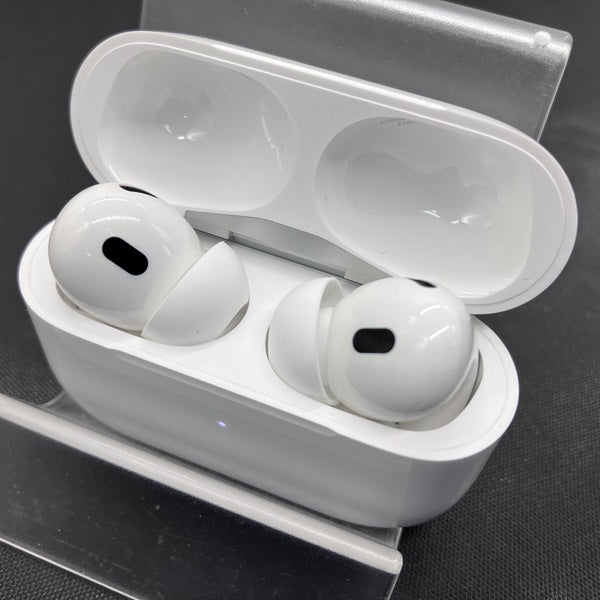 【中古】AirPods Pro 2 BLUETOOTH MagSafe充電ケース Apple 【中古】AirPods Pro (第2世代) MagSafe充電ケース(USB-C