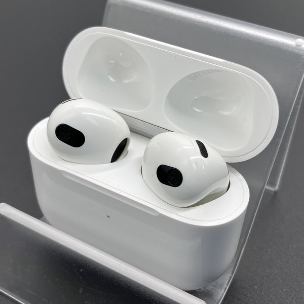 【中古】Airpods MME73J/A 3rd Generation【秋葉原】