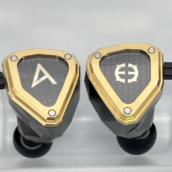 【中古】NOVUS 【IRV-AK-NOVUS】【秋葉原】