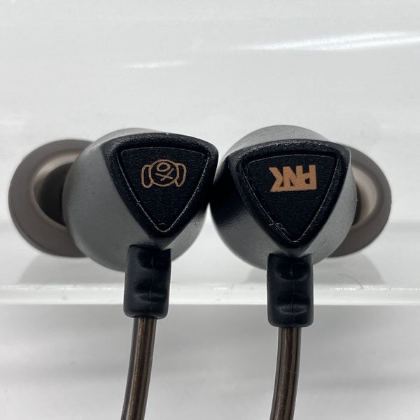 【中古】HSE-SW001-pnk (ピエール中野モデル/セミワイヤレスピヤホン2)【秋葉原】