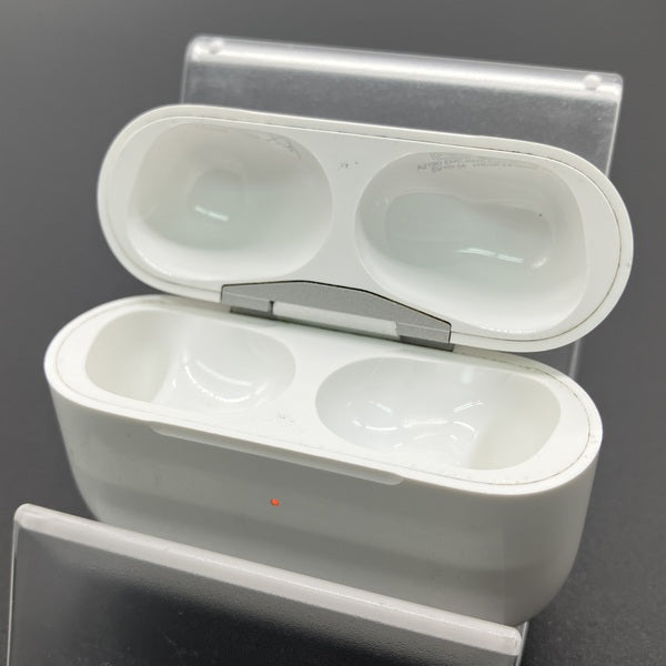 【中古】AirPods Pro 充電ケース(MagSafe)【秋葉原】
