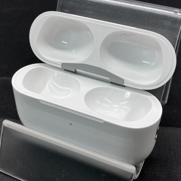 【中古】AirPods Pro 2 BLUETOOTH MagSafe充電ケース Apple 【中古】AirPods Pro (第2世代) MagSafe充電ケース(USB-C