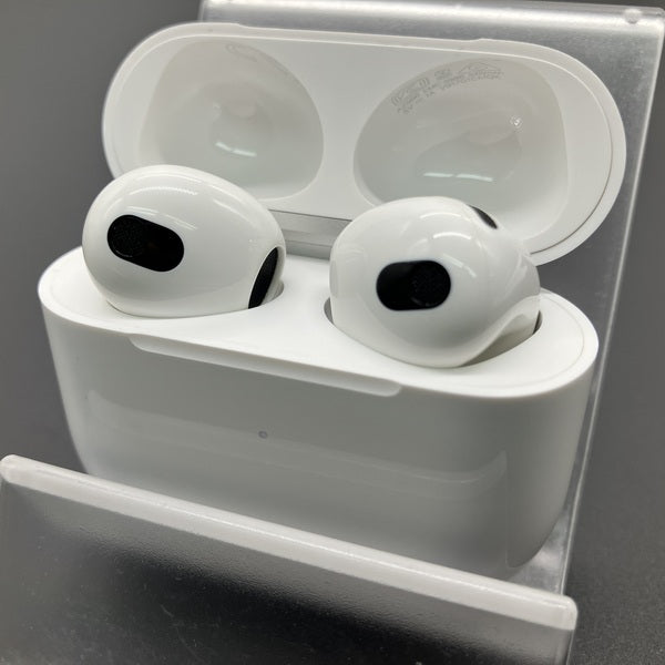【中古】Airpods MME73J/A 3rd Generation【秋葉原】