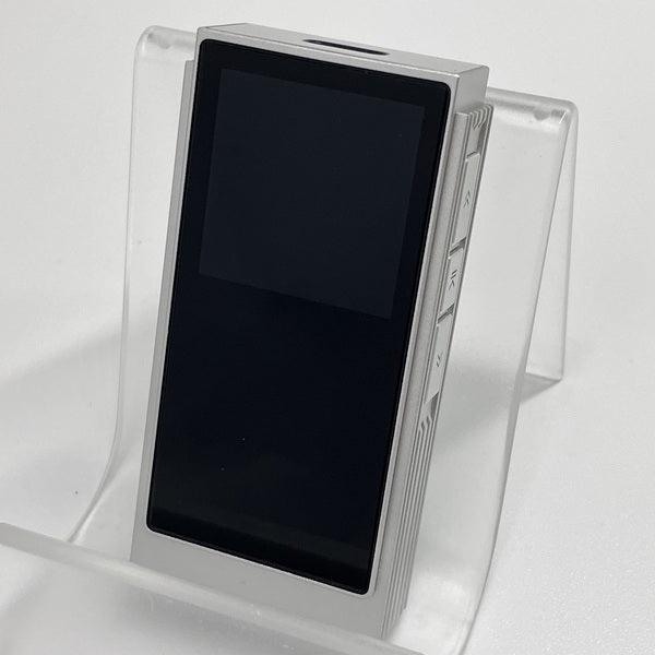 【中古】UA6 Silver【秋葉原】