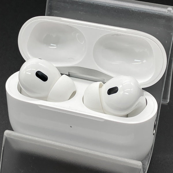 【中古】MagSafe充電ケース(USB-C)付きAirPods Pro(第2世代) MTJV3JA【秋葉原】