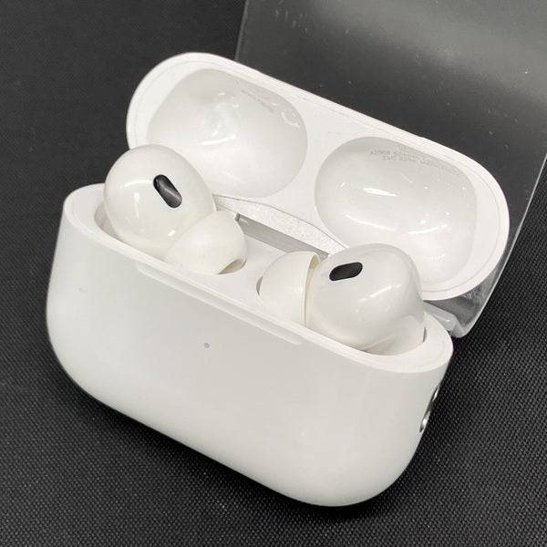 【中古】MagSafe充電ケース(USB-C)付きAirPods Pro(第2世代) MTJV3JA【秋葉原】