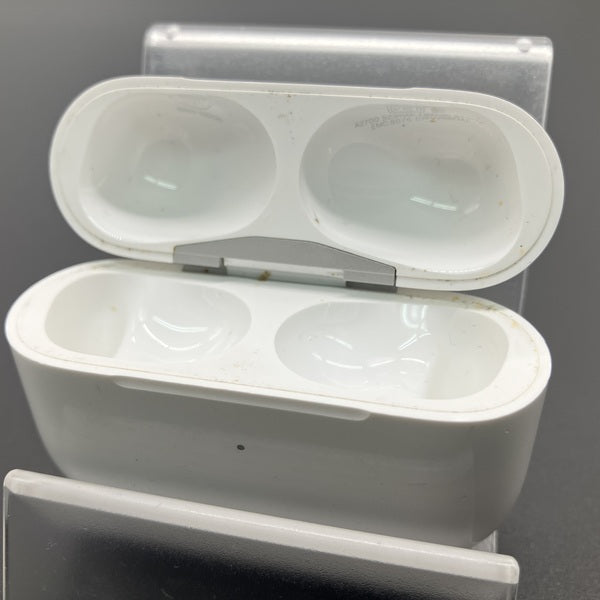 Apple 【中古】AirPods Pro (第2世代) 充電ケース (Lightning