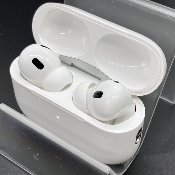 【中古】AirPods Pro (第2世代) MQD83J/A【秋葉原】
