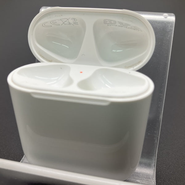 【中古】airpods充電ケース 海外モデル【秋葉原】