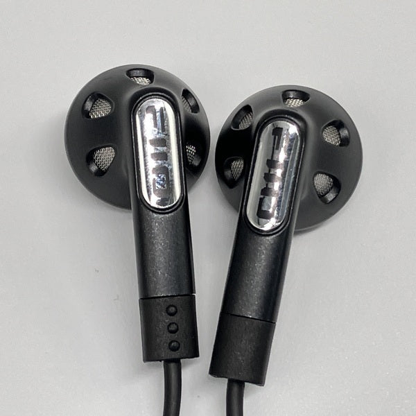 【中古】FF1 Black 【FIO-IEM-FF1-B】【秋葉原】