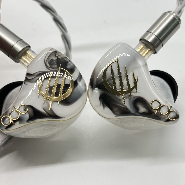 qdc White Tiger II 有線イヤホン 美品 楽天市場】qdc WHITE TIGER II 有線イヤホン カナル型 耳かけ型 シュア