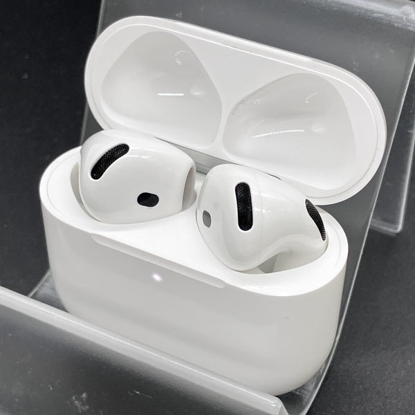 【中古美品】AirPods 4 (ANC) Original Apple AirPods 4 with Active Noise Cancellation (ANC