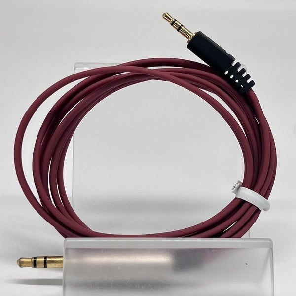 Bowers & Wilkins P7 ヘッドホン 外箱、アップグレードケーブル