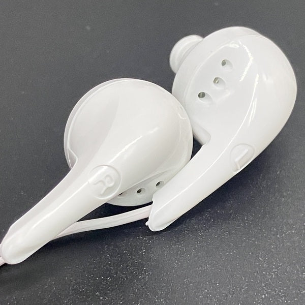 【中古】有線イヤホン【秋葉原】