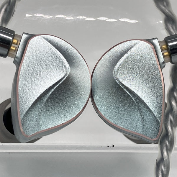 【中古】Winter シルバー (4.4mmプラグ)【秋葉原】