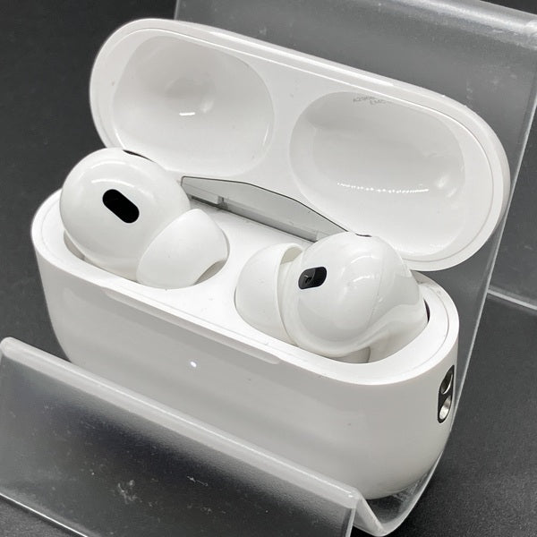【中古】MagSafe充電ケース(USB-C)付きAirPods Pro(第2世代) MTJV3JA【日本橋】