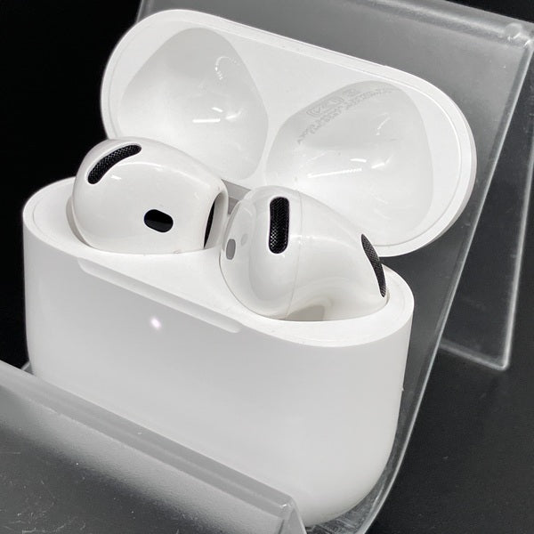 【中古】AirPods 4 MXP93J/A(アクティブノイズキャンセリング搭載)【名古屋】