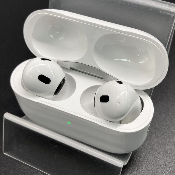 【中古】MagSafe充電ケース(USB-C)付きAirPods Pro(第2世代) MTJV3JA【秋葉原】