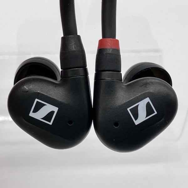 【中古】IE 100 PRO BLACK【秋葉原】