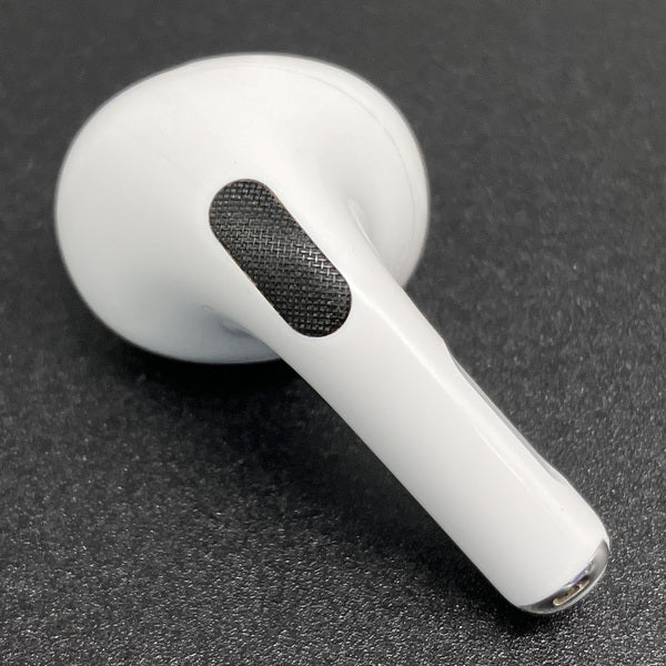 【中古】AirPods Pro (R側) (第2世代)(Lightning)【秋葉原】