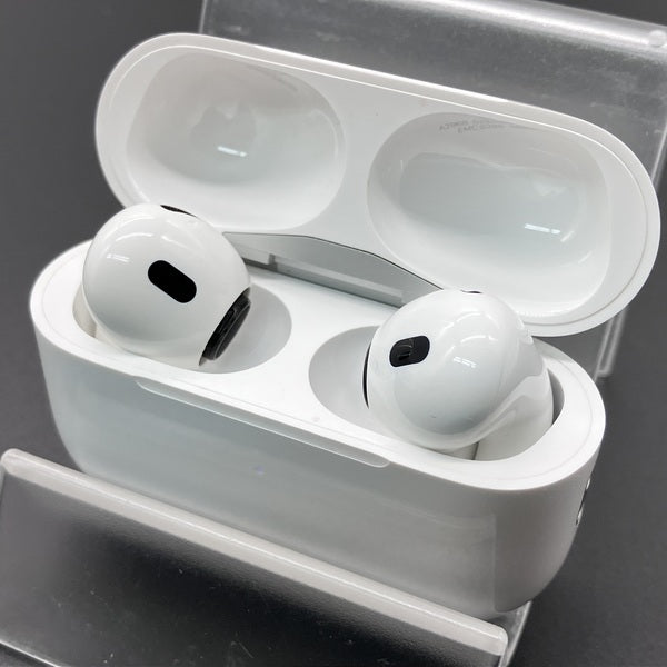 【中古】MagSafe充電ケース(USB-C)付きAirPods Pro(第2世代) MTJV3JA【秋葉原】