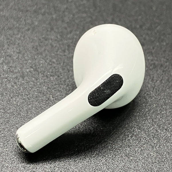 中古品$ AirPods Pro 第1世代 両耳のみRL USEDq´Qs 楽天市場】AirPods Pro 第一世代 新品未使用 単品『片耳 左耳 右