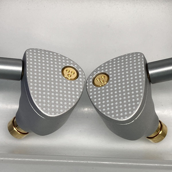 【中古】Aria 2【日本橋】