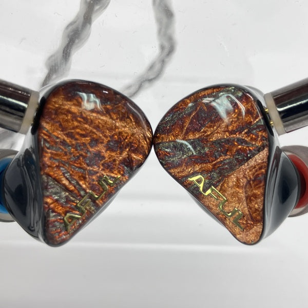 【中古】PERFORMER 5【秋葉原】