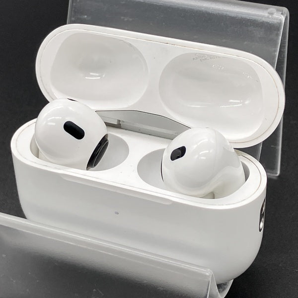 【中古】AirPods Pro (第2世代) MQD83J/A【秋葉原】