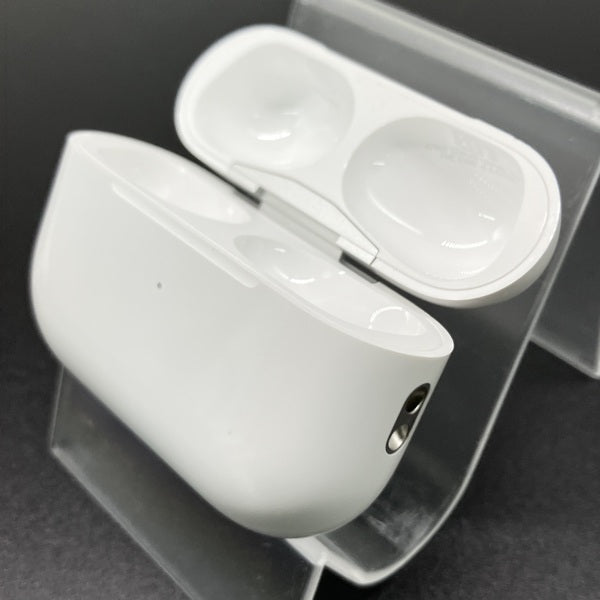 Apple 【中古】AirPods Pro (第2世代) MagSafe充電ケース(USB-C