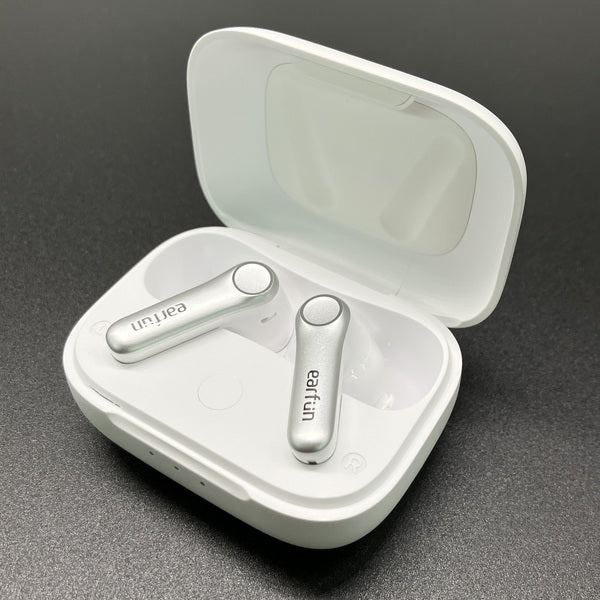 EarFun 【中古】Air Pro 4 - White【秋葉原】 – e☆イヤホン