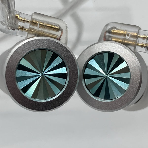 【中古】D02  Aqua (Type C)【日本橋】