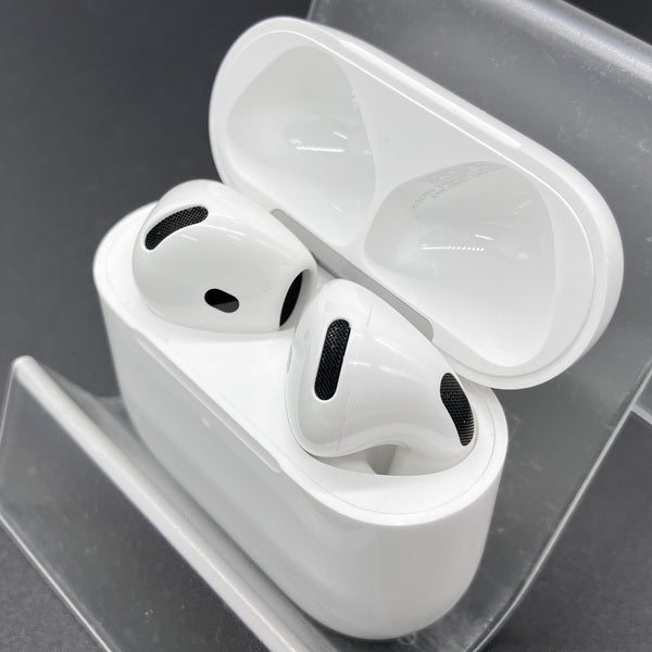 【中古】AirPods 4 MXP93J/A(アクティブノイズキャンセリング搭載)【名古屋】