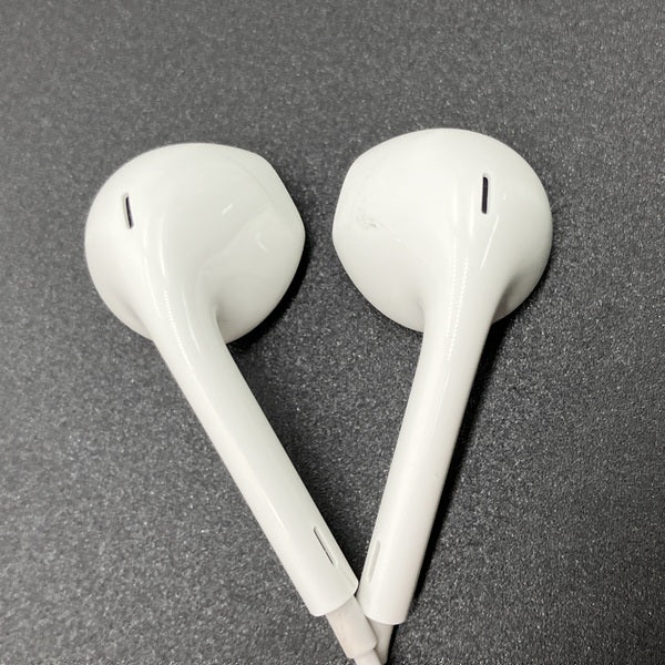【中古】Apple EarPods with Remote and Mic【仙台】