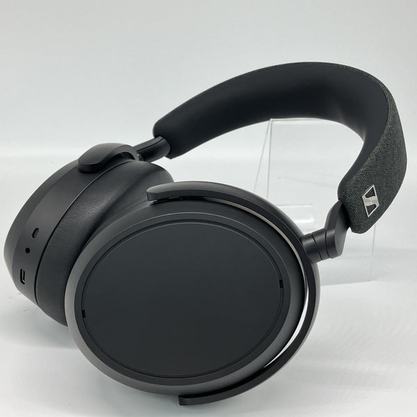 【中古】MOMENTUM 4 Wireless ブラック 【M4AEBT BLACK】【秋葉原】