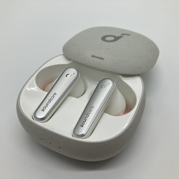 【中古】Soundcore Liberty Air 2 Pro ホワイト 【A3951N21】【秋葉原】