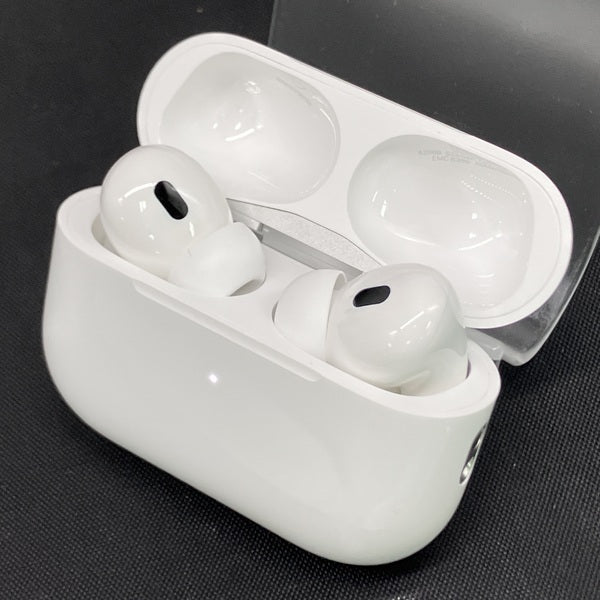 【中古】MagSafe充電ケース(USB-C)付きAirPods Pro(第2世代) MTJV3JA【秋葉原】