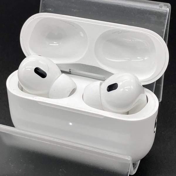 【中古】MagSafe充電ケース(USB-C)付きAirPods Pro(第2世代) MTJV3JA【秋葉原】