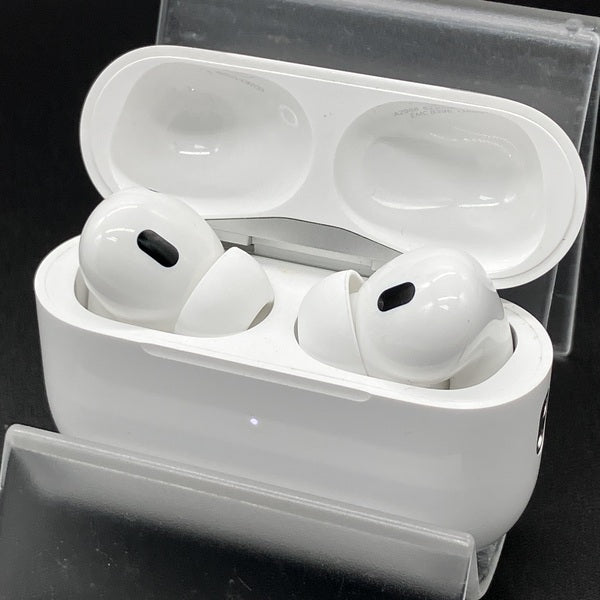 【中古】MagSafe充電ケース(USB-C)付きAirPods Pro(第2世代) MTJV3JA【秋葉原】