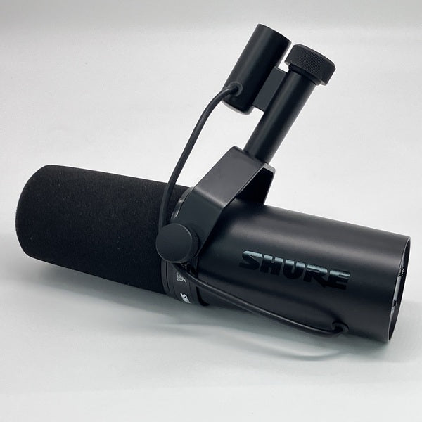 【中古】SM7dB ダイナミックボーカルマイクロホン【秋葉原】