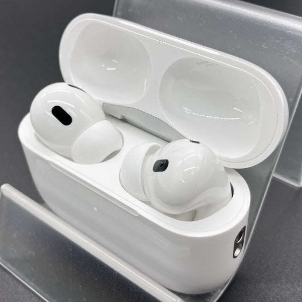 【中古】MagSafe充電ケース(USB-C)付きAirPods Pro(第2世代) MTJV3JA【仙台】