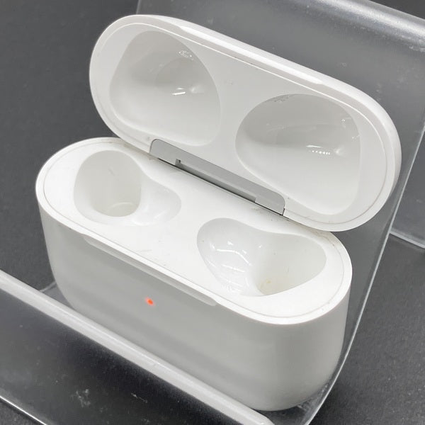 【中古】AirPods Lightning 充電ケース (第3世代)【日本橋】