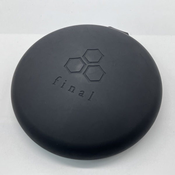 【中古】Final イヤホン用シリコン製キャリーケース 2【秋葉原】