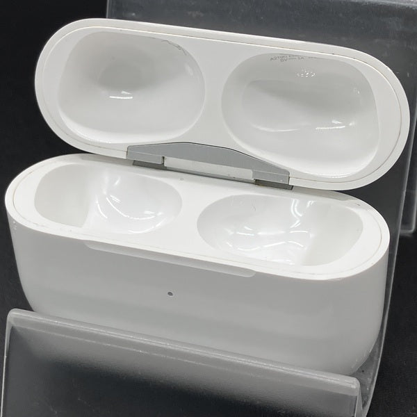 【中古】AirPods Pro 充電ケース(MagSafe)【秋葉原】