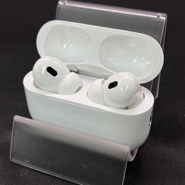 Apple 【中古】MagSafe充電ケース(USB-C)付きAirPods Pro(第2世代