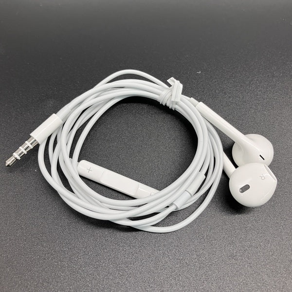 【中古】Apple EarPods with Remote and Mic【日本橋】