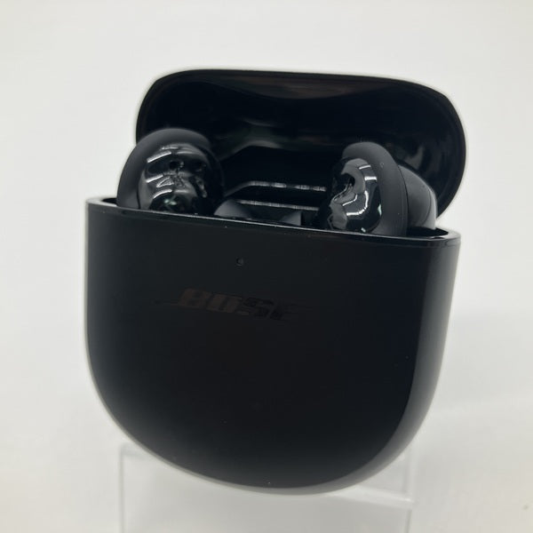 【美中古】Bose QuietComfort Earbuds 第2世代 ケース付 Bose 【中古】QuietComfort Earbuds II Bundle with Fabric Case Cover