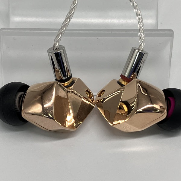 final 【中古】B1 【FI-B1BDSSD】【日本橋】 – e☆イヤホン