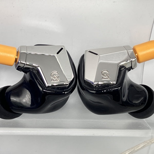 極美品 Campfire Audio Supermoon 国内正規品 Amazon.co.jp: 【国内